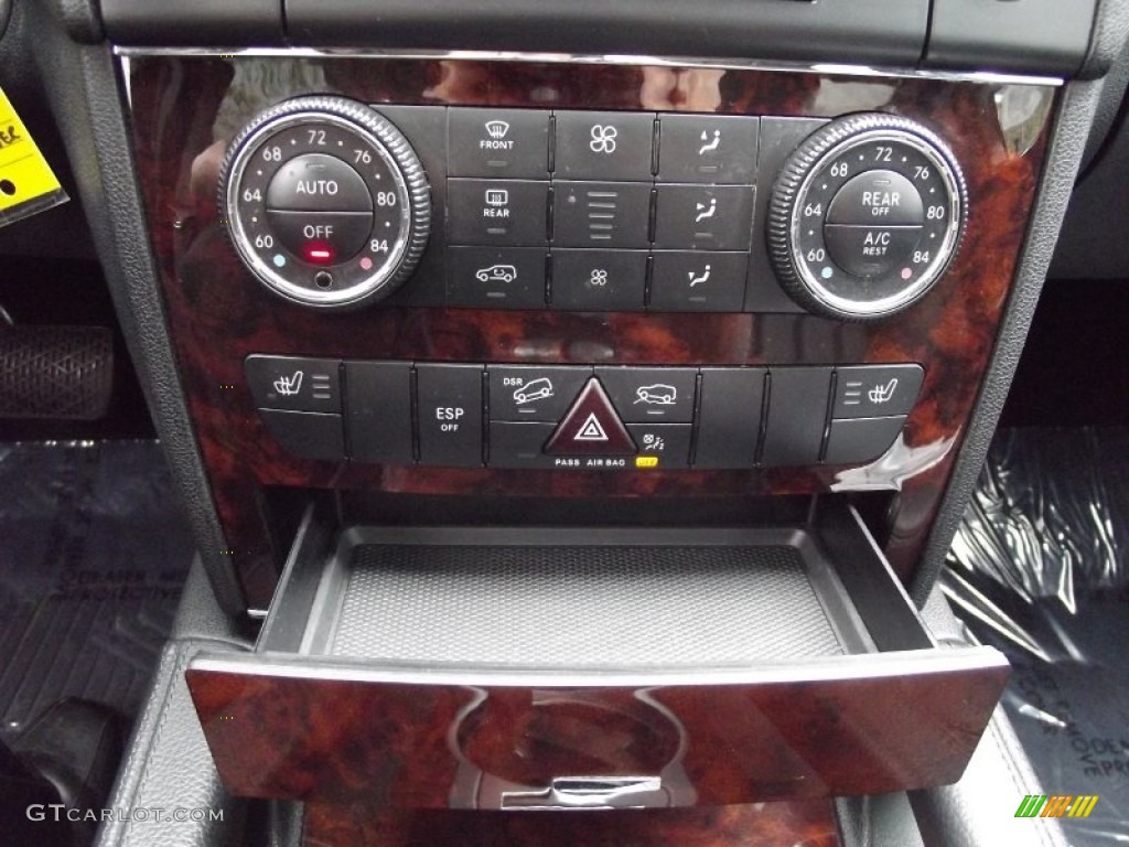 2006 Mercedes-Benz ML 500 4Matic Controls Photo #66243639