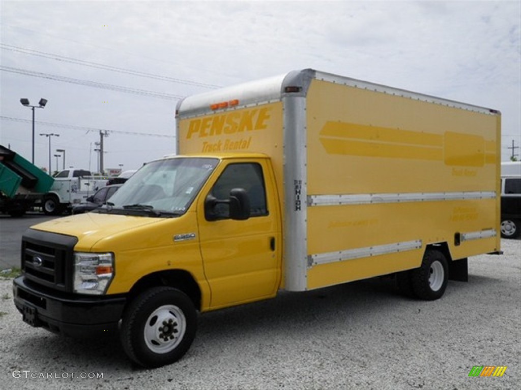 2008 E Series Cutaway E350 Commercial Moving Truck - Yellow / Medium Flint photo #5