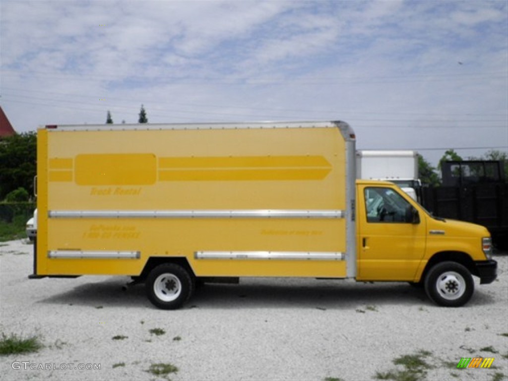 2008 E Series Cutaway E350 Commercial Moving Truck - Yellow / Medium Flint photo #12