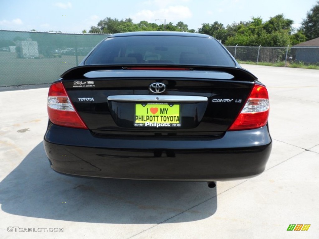 2003 Camry LE - Black / Taupe photo #4