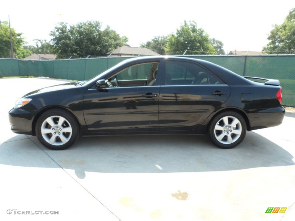 2003 Camry LE - Black / Taupe photo #6