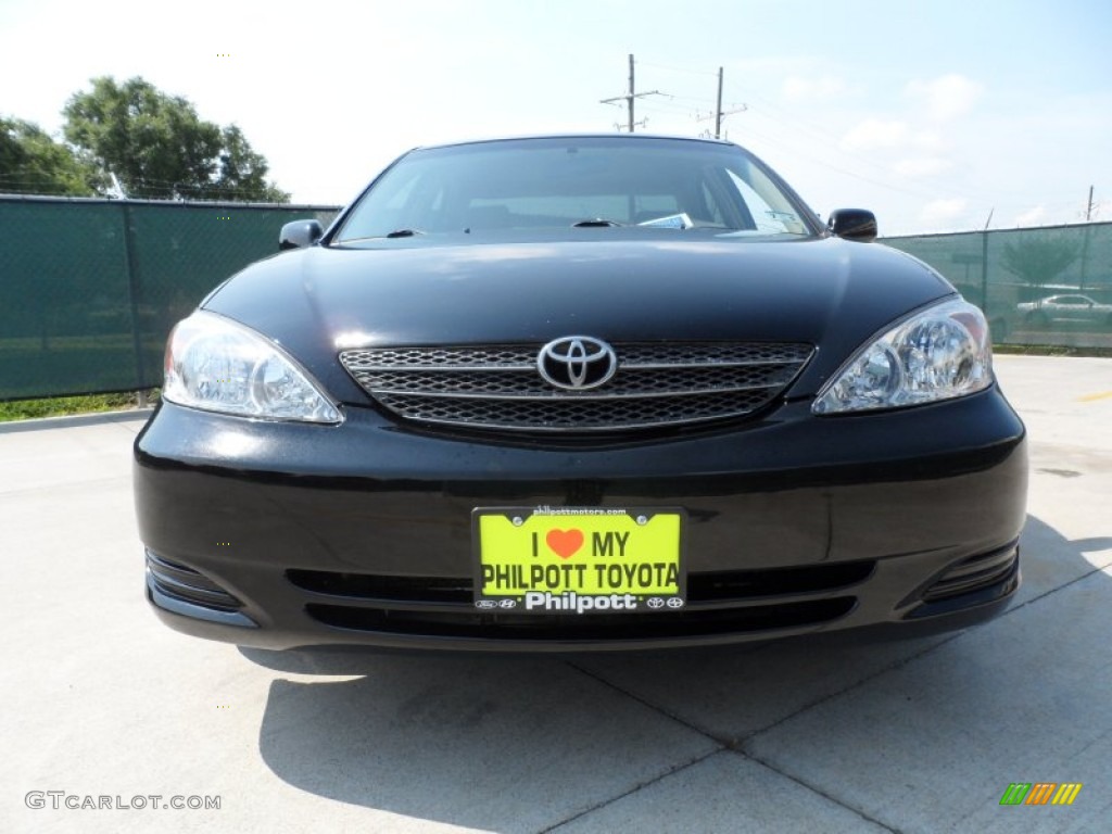 2003 Camry LE - Black / Taupe photo #9