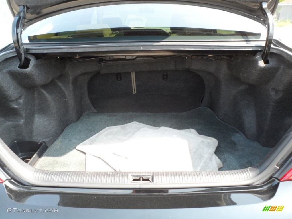 2003 Camry LE - Black / Taupe photo #29