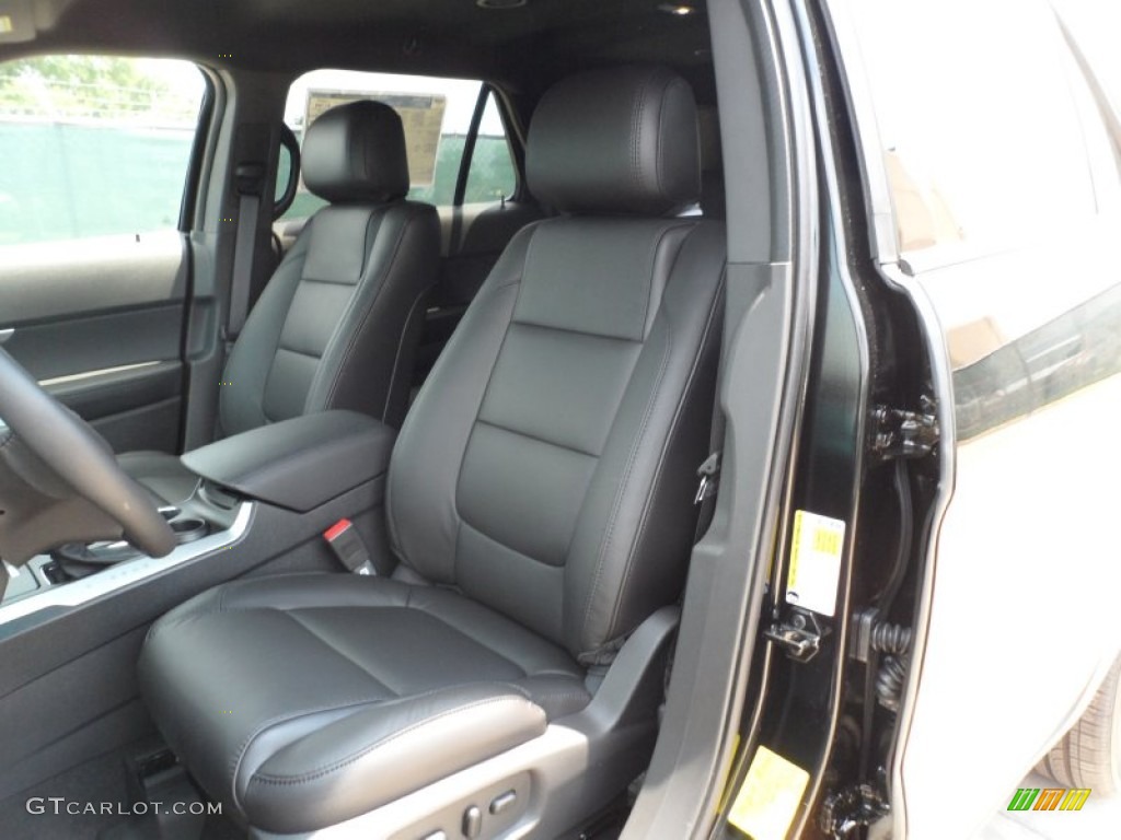 2013 Explorer XLT - Tuxedo Black Metallic / Charcoal Black photo #28