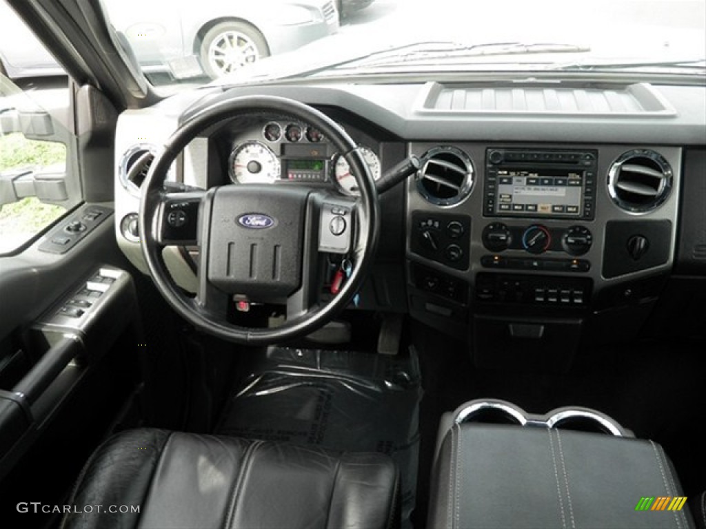 2008 F250 Super Duty FX4 Crew Cab 4x4 - Silver Metallic / Ebony photo #28