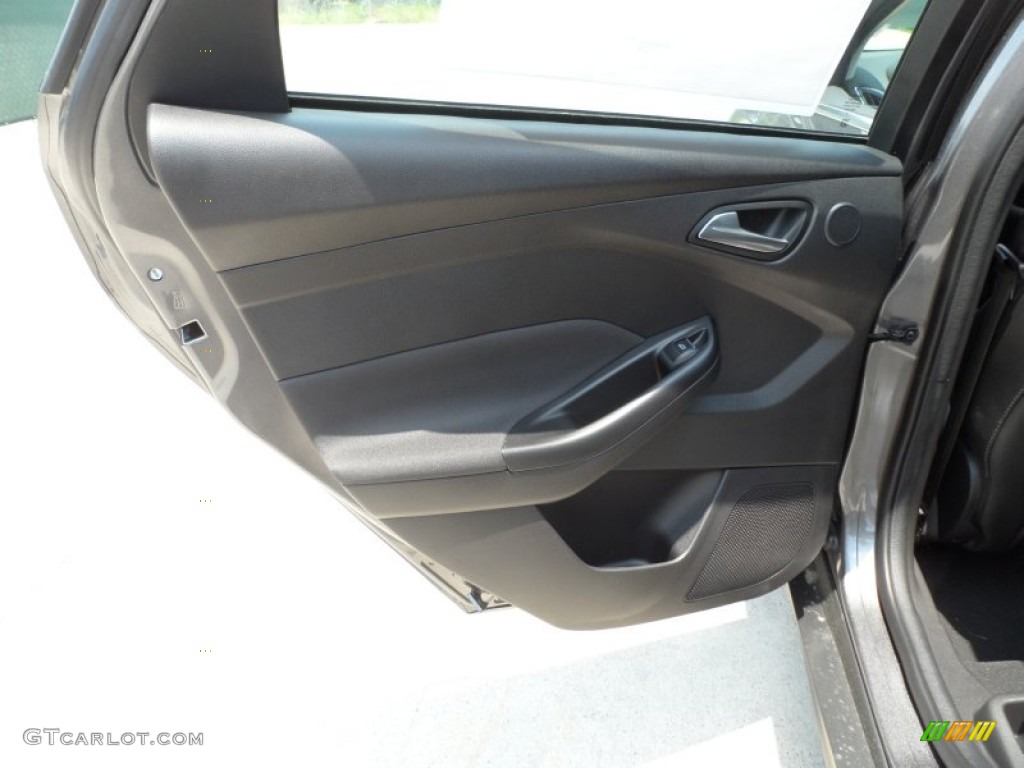 2012 Ford Focus Titanium 5-Door Charcoal Black Door Panel Photo #66248975