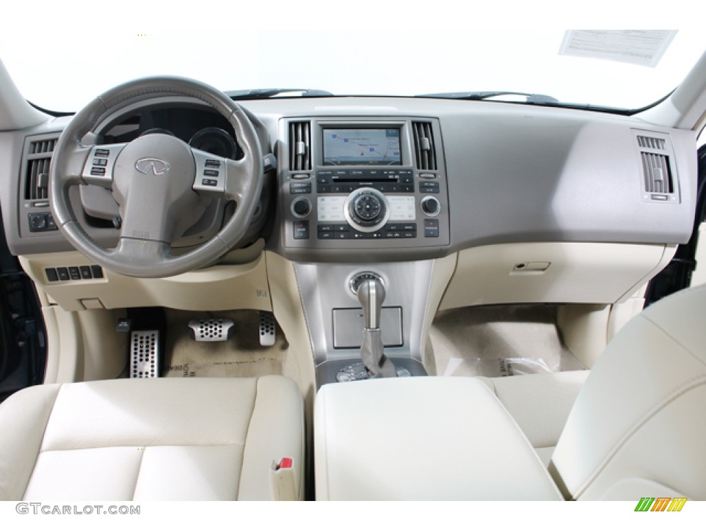 2008 Infiniti FX 35 AWD Dashboard Photos