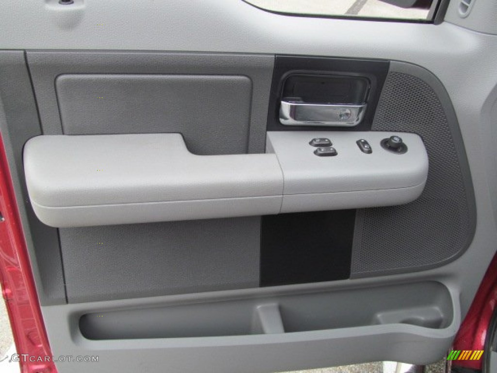 2007 Ford F150 XLT Regular Cab 4x4 Door Panel Photos
