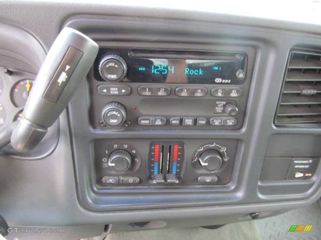 2003 Chevrolet Silverado 1500 Z71 Extended Cab 4x4 Controls Photo #66250607