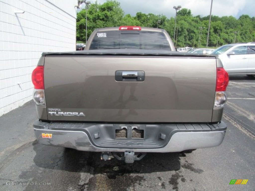 2007 Tundra SR5 TRD Double Cab - Pyrite Mica / Graphite Gray photo #9