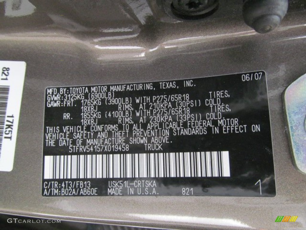 2007 Tundra SR5 TRD Double Cab - Pyrite Mica / Graphite Gray photo #24