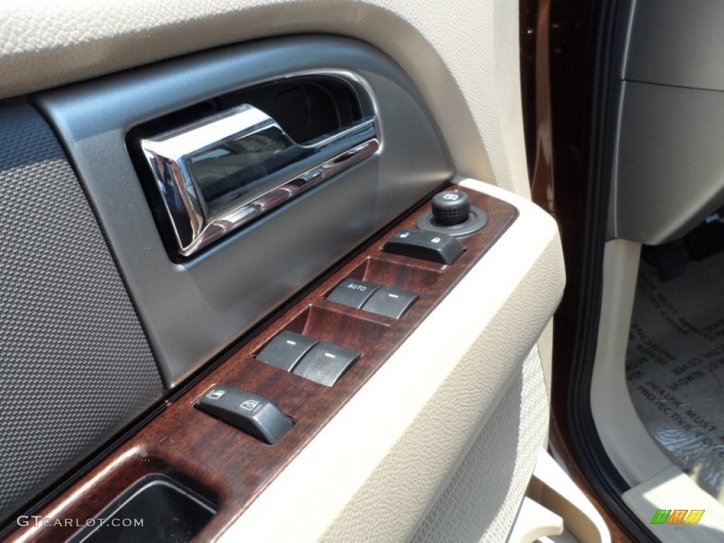 2012 Ford Expedition XLT Controls Photo #66252315