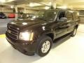 Black - Suburban LT 4x4 Photo No. 2