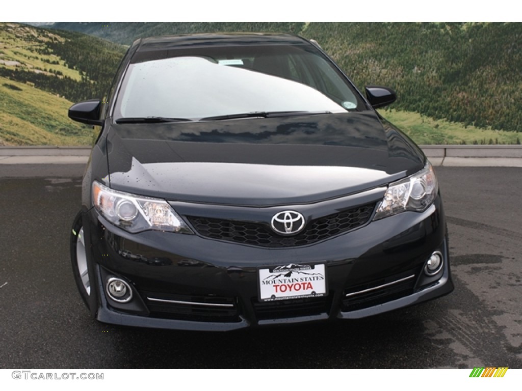 2012 Camry SE - Cosmic Gray Mica / Black photo #2