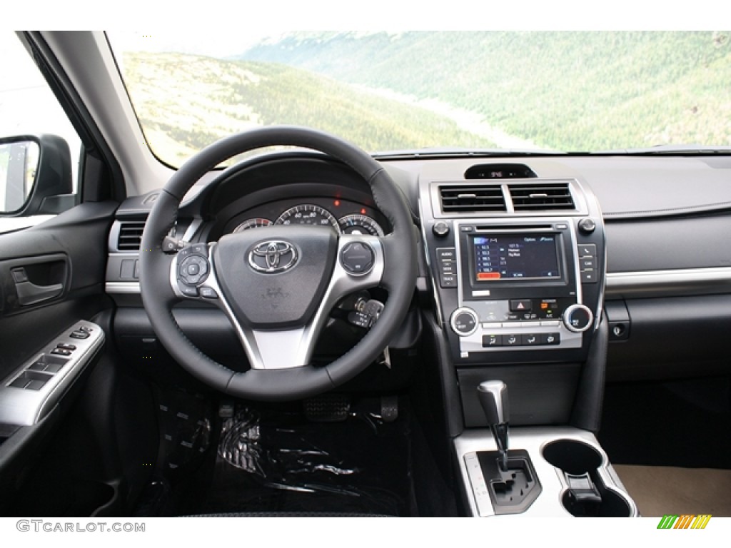 2012 Camry SE - Cosmic Gray Mica / Black photo #5