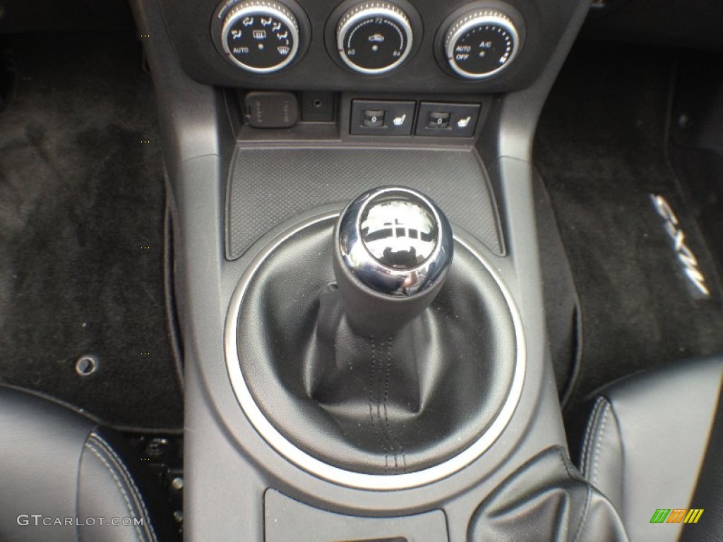 2011 Mazda MX-5 Miata Grand Touring Hard Top Roadster Transmission Photos
