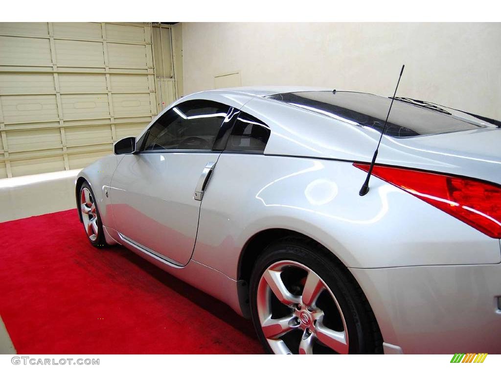 2007 350Z Enthusiast Coupe - Silver Alloy Metallic / Frost photo #10