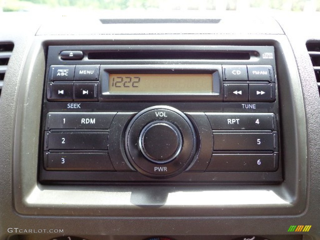 2011 Nissan Pathfinder S 4x4 Audio System Photos