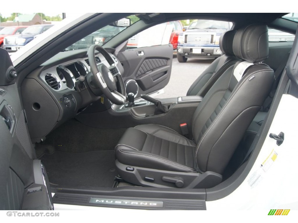 Charcoal Black Interior 2013 Ford Mustang GT Premium Coupe Photo #66265608