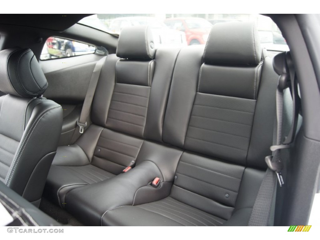 Charcoal Black Interior 2013 Ford Mustang GT Premium Coupe Photo #66265614