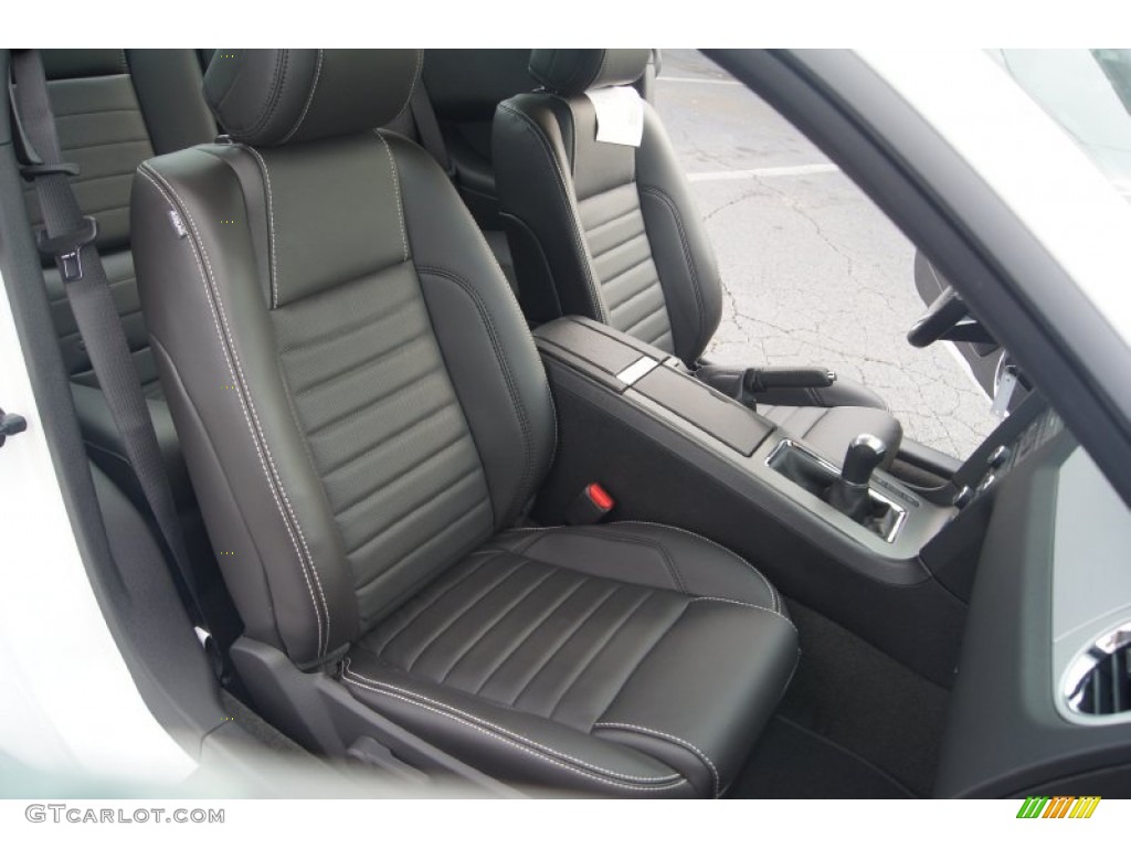Charcoal Black Interior 2013 Ford Mustang GT Premium Coupe Photo #66265629