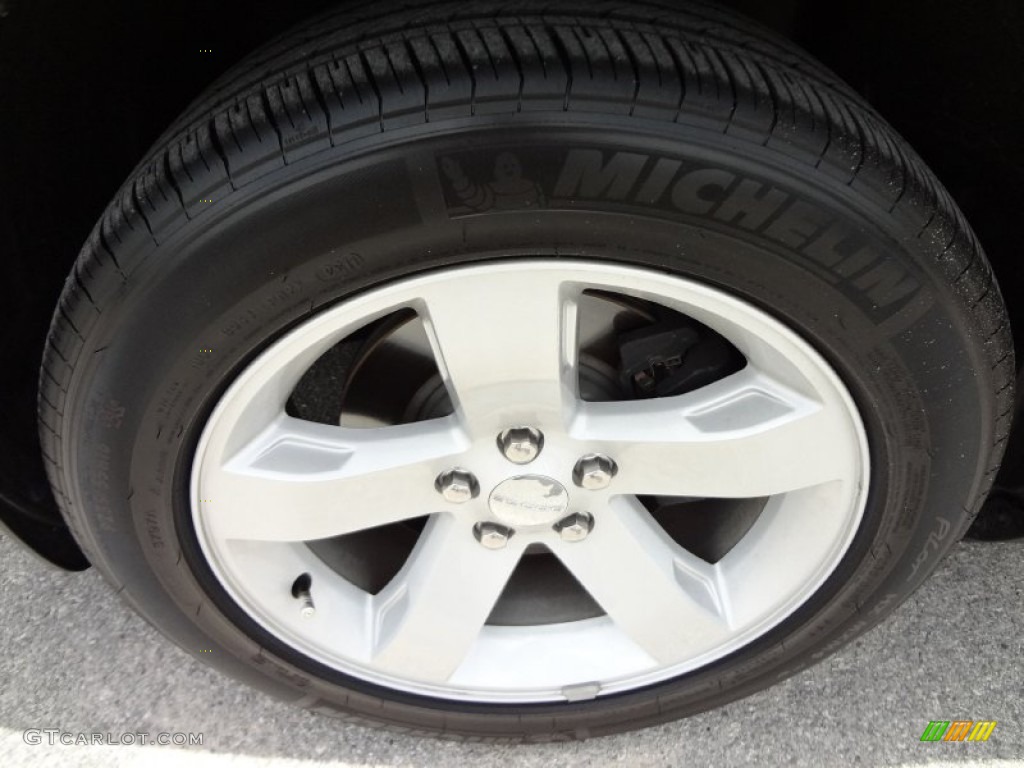 2011 Challenger SE - Black / Dark Slate Gray photo #15