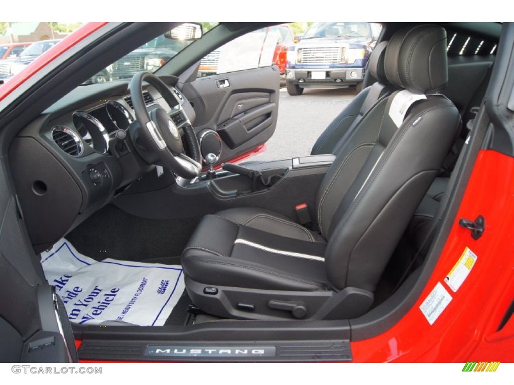 Charcoal Black/Cashmere Accent Interior 2013 Ford Mustang GT Premium Coupe Photo #66265812