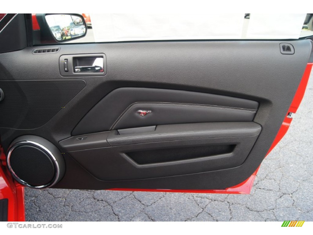 2013 Ford Mustang GT Premium Coupe Charcoal Black/Cashmere Accent Door Panel Photo #66265842