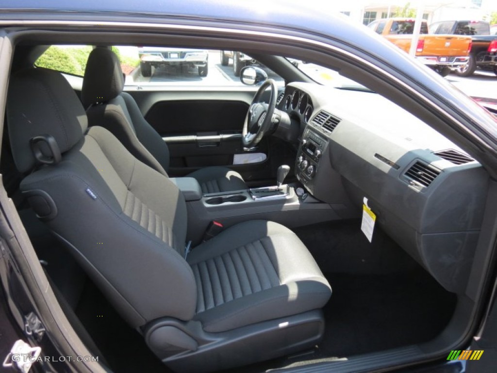 2012 Challenger R/T - Blackberry Pearl / Dark Slate Gray photo #9