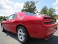 Redline 3 Coat Pearl - Challenger SXT Photo No. 2