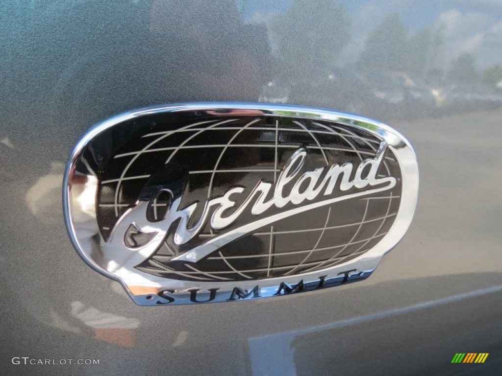 2012 Jeep Grand Cherokee Overland Summit Marks and Logos Photos