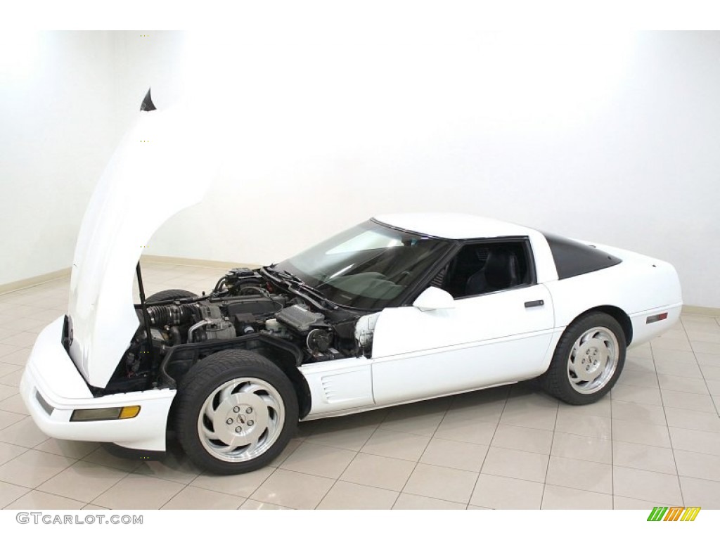 Arctic White 1996 Chevrolet Corvette Coupe Exterior Photo #66270487