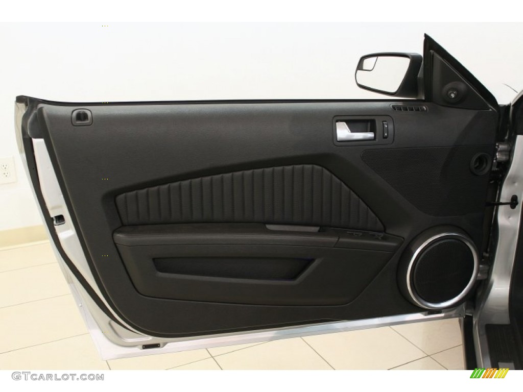 2012 Ford Mustang Shelby GT500 SVT Performance Package Convertible Door Panel Photos