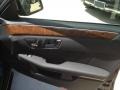 Black - E 350 4Matic Sedan Photo No. 16