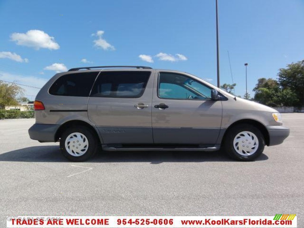 1999 Sienna CE - Sable Pearl / Oak Beige photo #2