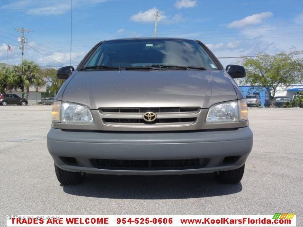 1999 Sienna CE - Sable Pearl / Oak Beige photo #8