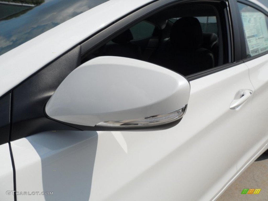 2013 Elantra Limited - Shimmering White / Black photo #12