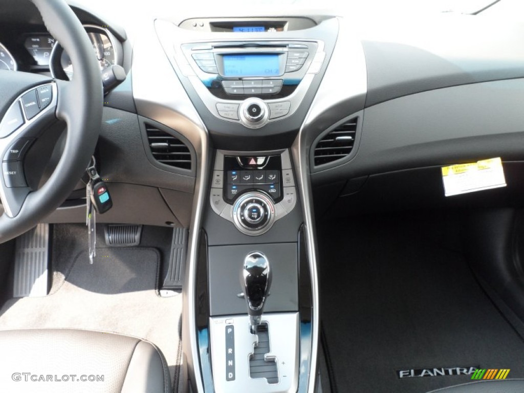 2013 Elantra Limited - Shimmering White / Black photo #29