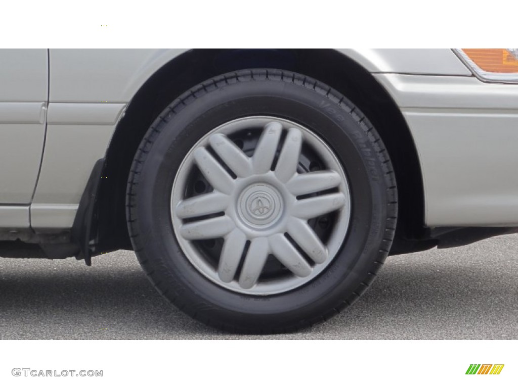 2000 Toyota Camry LE Wheel Photo #66278061