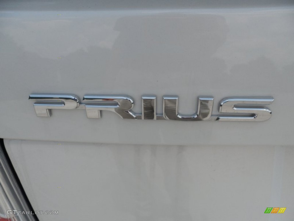 2012 Toyota Prius 3rd Gen Five Hybrid Marks and Logos Photo #66279504