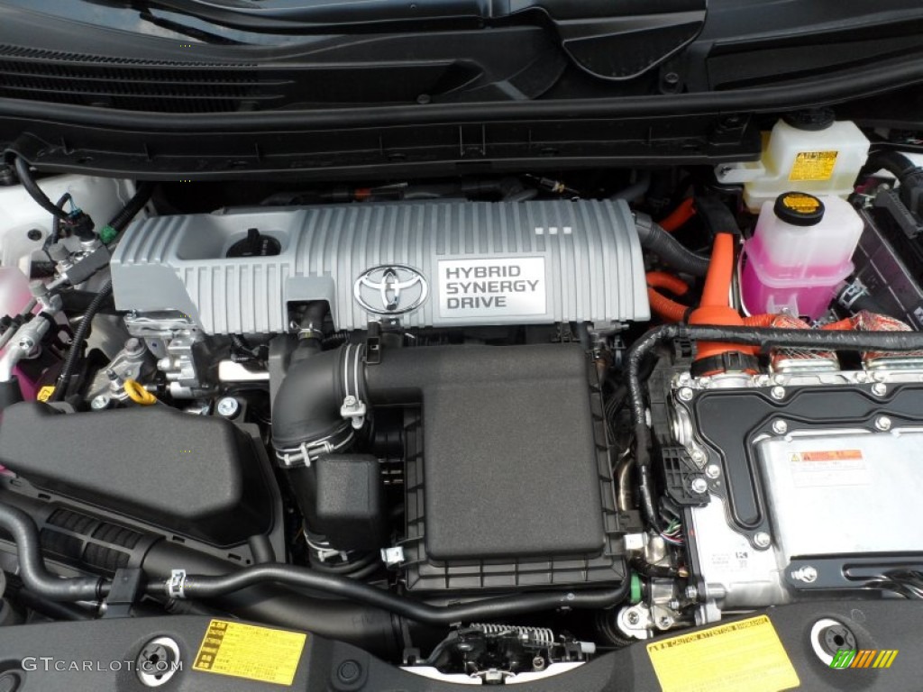 2012 Toyota Prius 3rd Gen Five Hybrid 1.8 Liter DOHC 16-Valve VVT-i 4 Cylinder Gasoline/Electric Hybrid Engine Photo #66279522