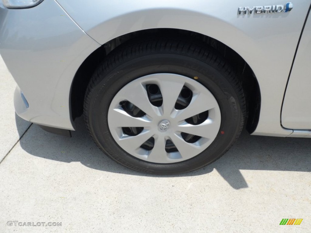 2012 Toyota Prius c Hybrid Two Wheel Photo #66279717