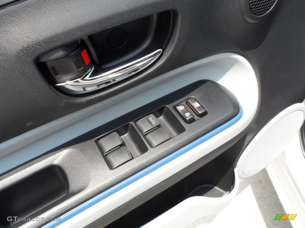 2012 Toyota Prius c Hybrid Two Controls Photo #66279828
