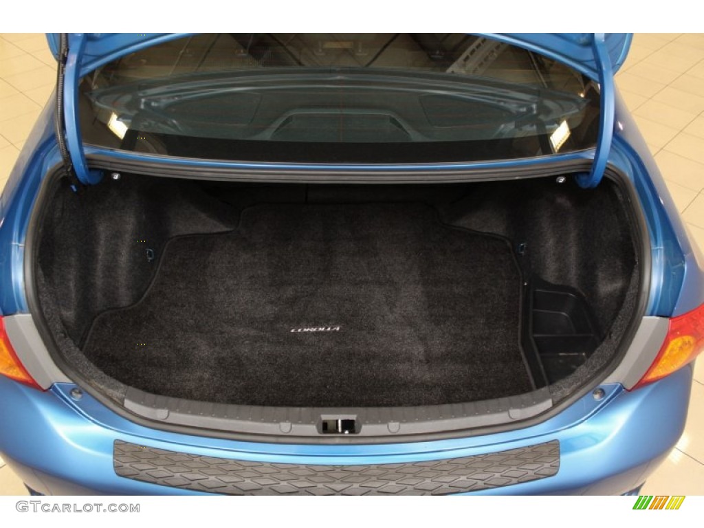 2010 Toyota Corolla S Trunk Photo #66280665