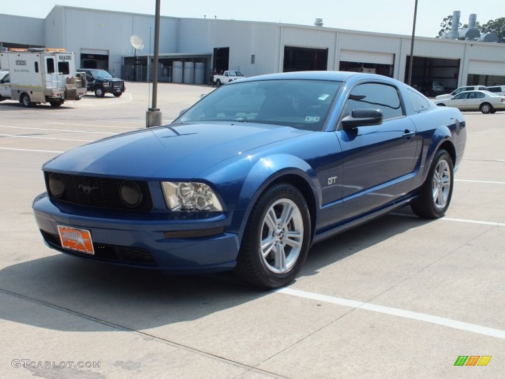 2006 Mustang GT Deluxe Coupe - Vista Blue Metallic / Light Graphite photo #9
