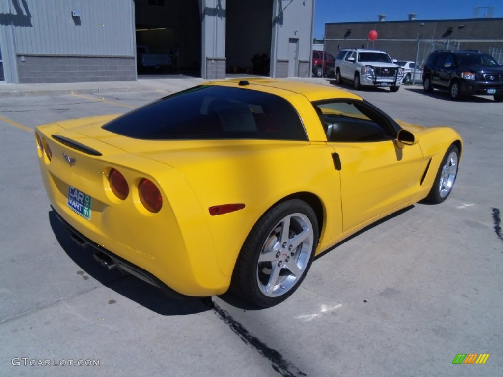 2005 Corvette Coupe - Millenium Yellow / Ebony photo #25