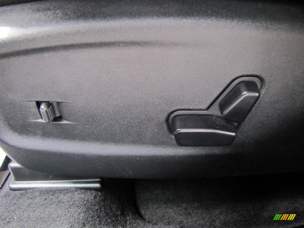 2011 Dodge Charger R/T Plus AWD Controls Photo #66289363