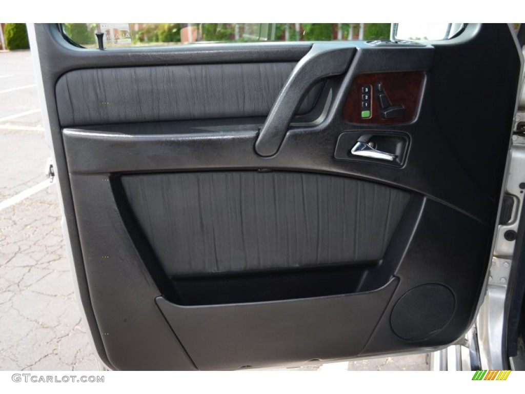 2004 Mercedes-Benz G 500 Black Door Panel Photo #66289554