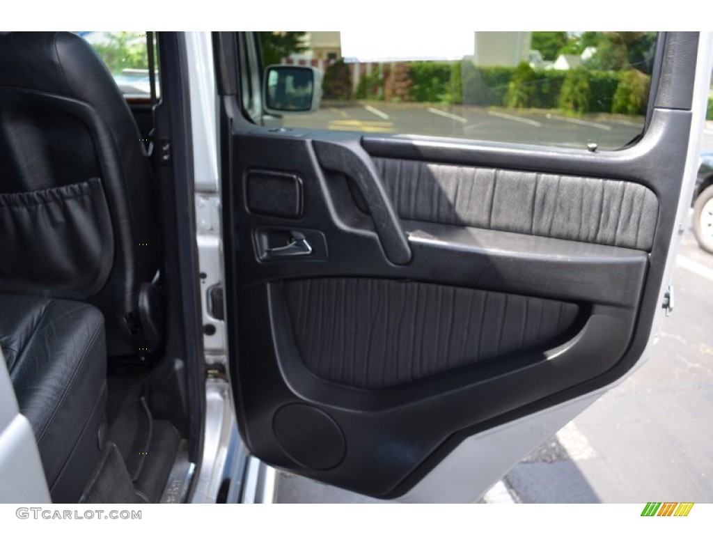 2004 Mercedes-Benz G 500 Black Door Panel Photo #66289572