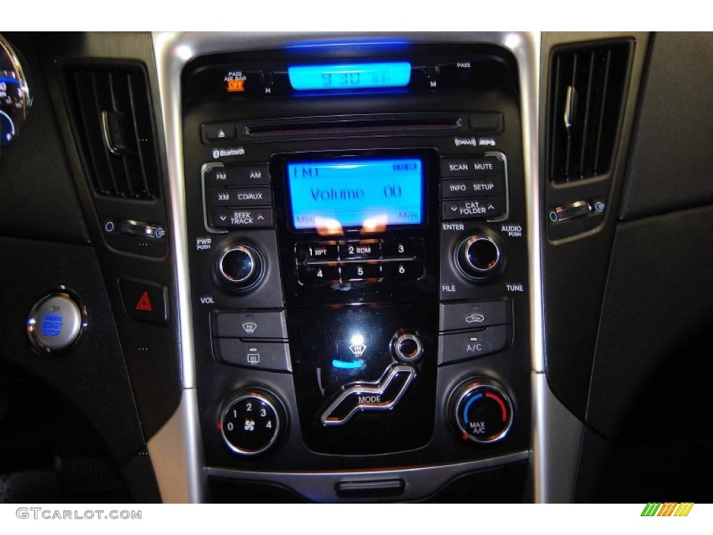 2011 Sonata SE - Midnight Black / Black photo #22